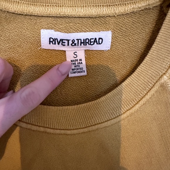 Yellow Sweatshirt - Picture 4 of 4